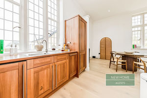 Photo 18- click for photo gallery